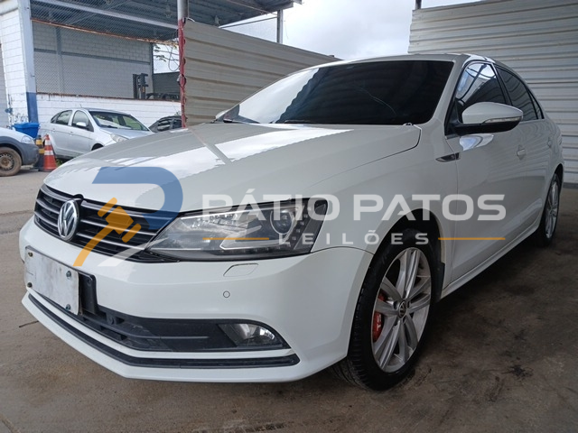 VOLKSWAGEN - JETTA HL AE 2016/2016; BRANCA; GASOLINA
